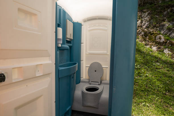 Best Standard Portable Toilet Rental in Anna, IL