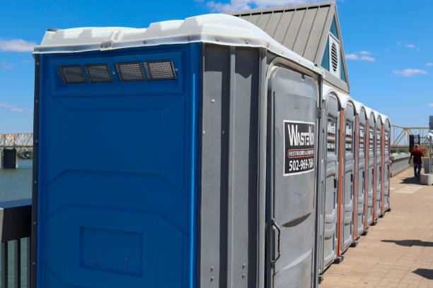 Best Standard Portable Toilet Rental in Anna, IL